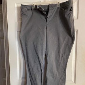 Old Navy Grey Boot Cut Size 22